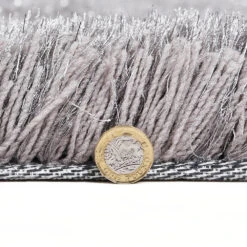 Silver Tufted Shaggy Rug 160 X 230 Cm -Daals Shop RG Y02 SILVER detail3 d81b0ed4 e175 43e2 a9f8 ceef5232e27f